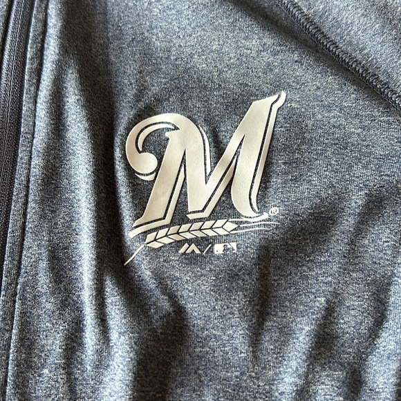 Milwaukee Brewers zip up base layer - Picture 3 of 5